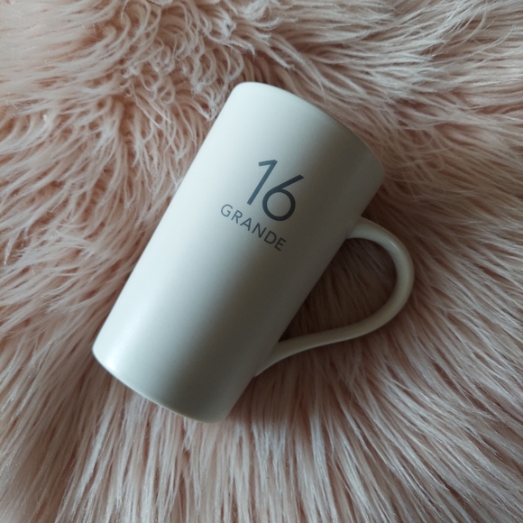 Starbucks 16 oz Coffee Mug